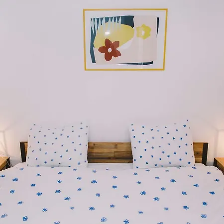 公寓 5 Minutes Walk Art