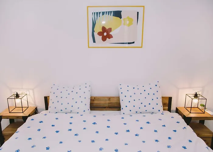 아파트 5 Minutes Walk Art